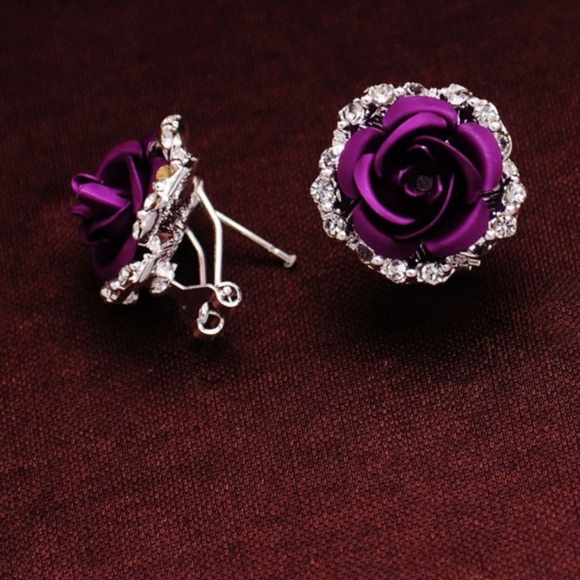 SOLD OUT - Picture 2 of 5